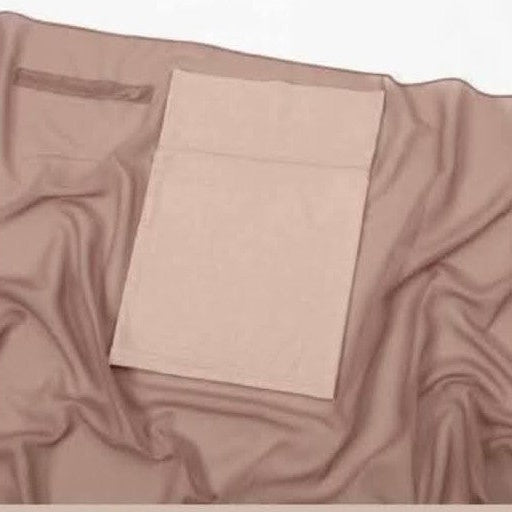 Chiffon hijab with magnetic closure