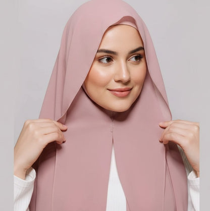 Chiffon hijab with magnetic closure